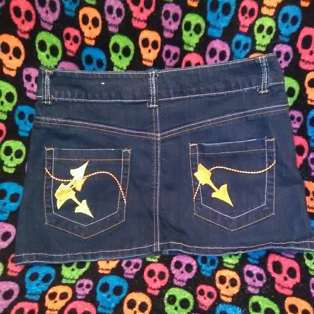 Jean skirt mini skirt pockets on back New